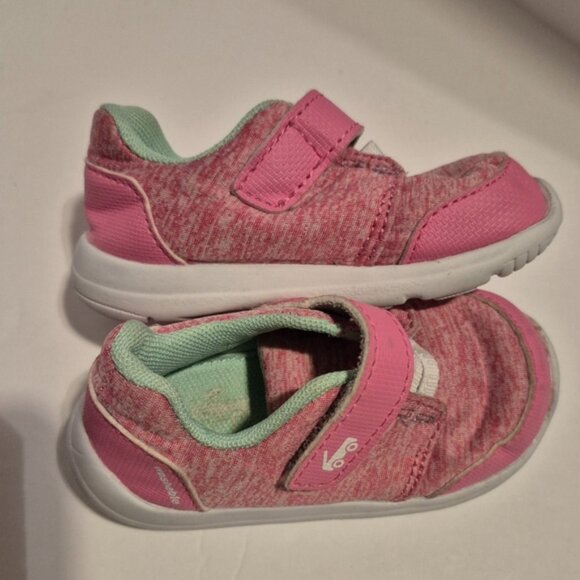 See Kai Run toddler size 5 light weight sneakers GUC - Picture 2 of 5